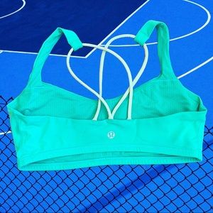 Lululemon Free To Be Bra - Size 8 Seafoam Green
